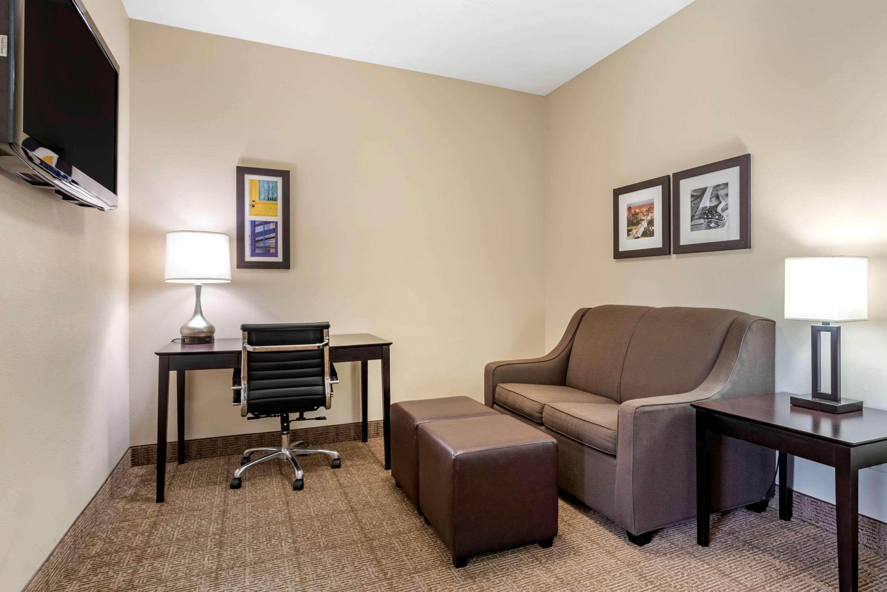 Comfort Inn & Suites Scott-West Lafayette Buitenkant foto