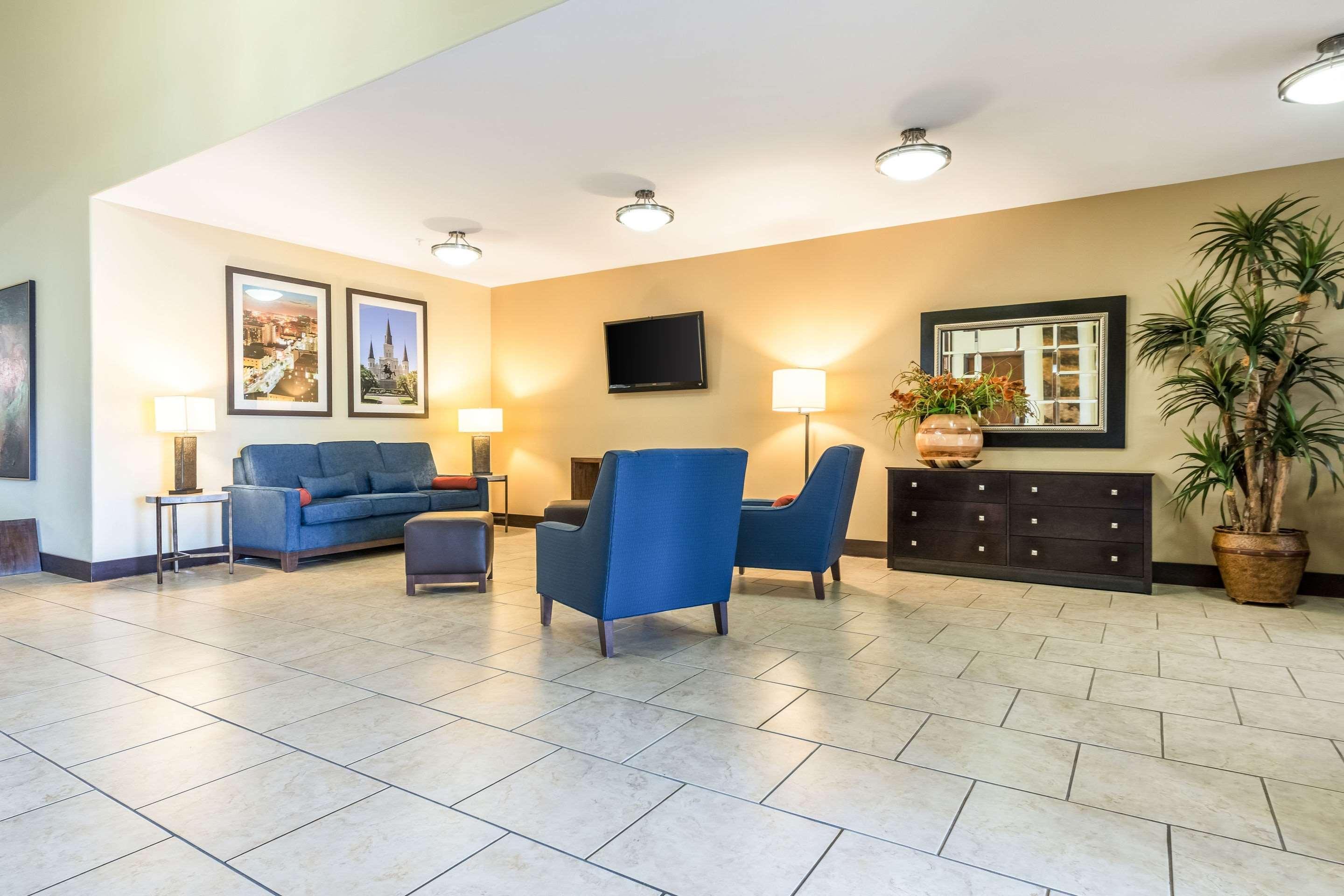 Comfort Inn & Suites Scott-West Lafayette Buitenkant foto
