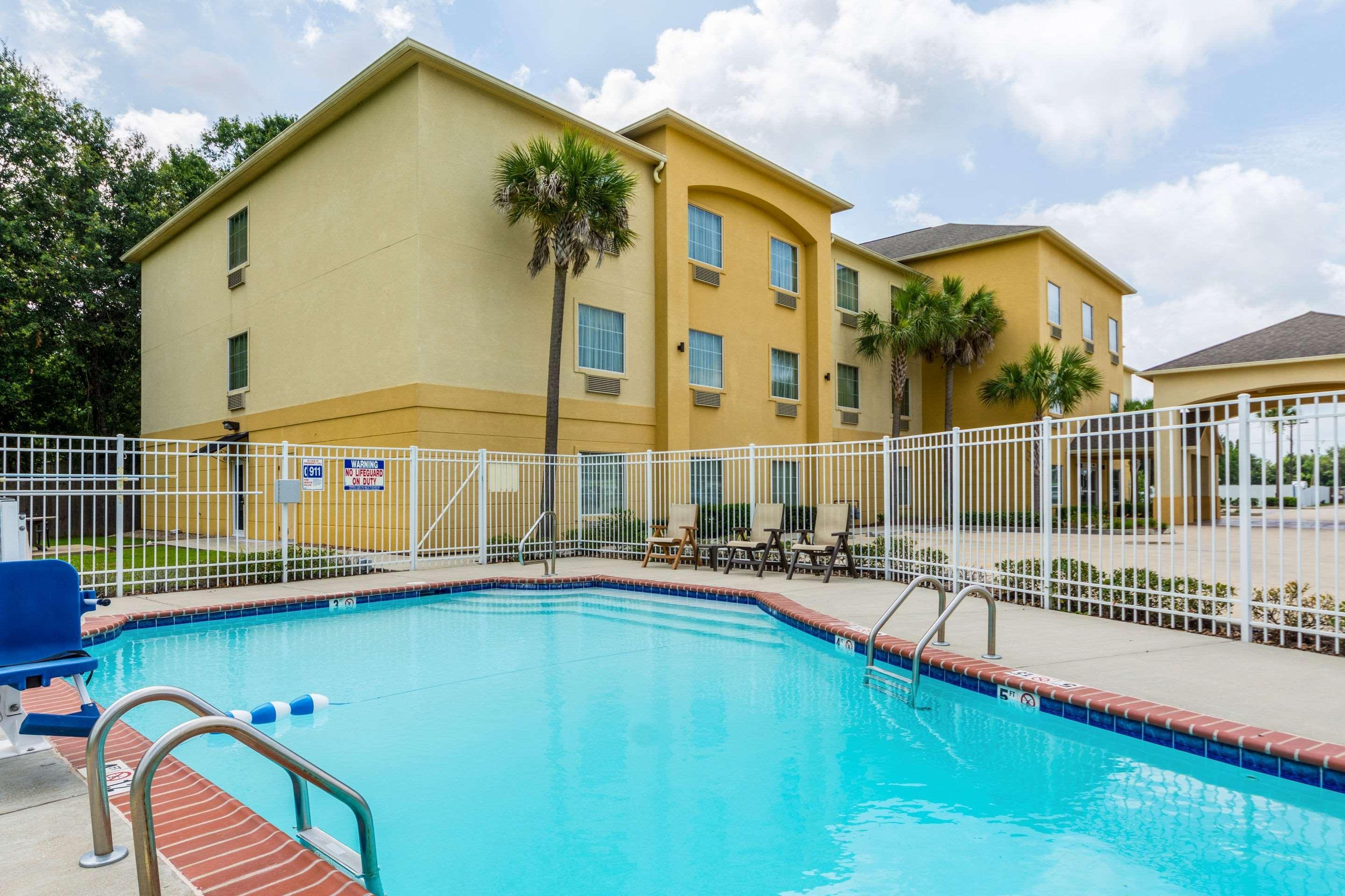 Comfort Inn & Suites Scott-West Lafayette Buitenkant foto