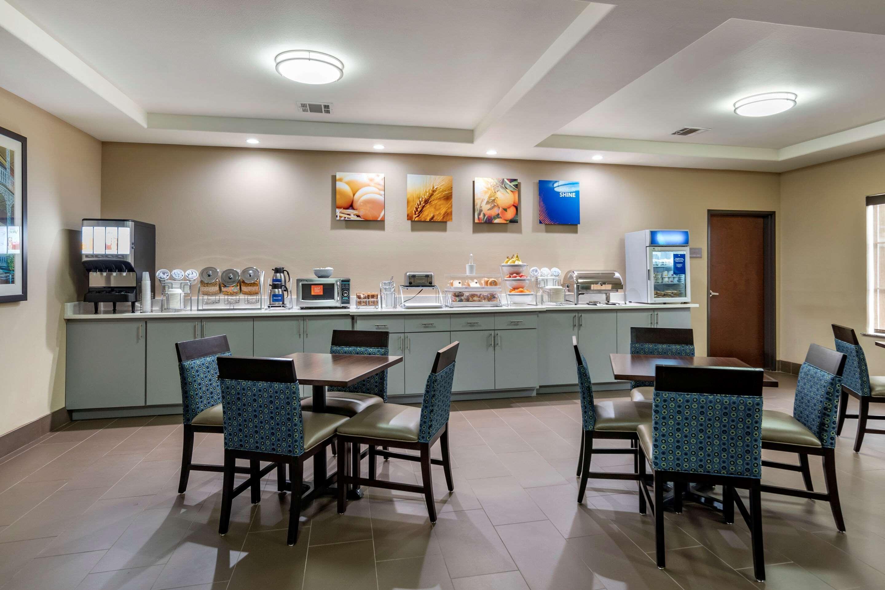 Comfort Inn & Suites Scott-West Lafayette Buitenkant foto